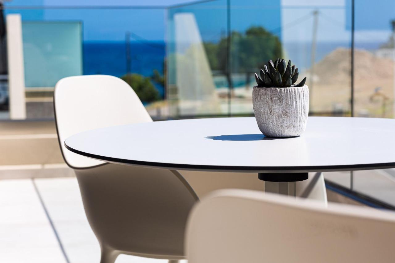 Lagoon Seabreeze Villa, Sumptuous Retreat, By Thinkvilla Panormos  Exterior photo